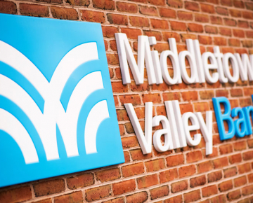 Middletown Valley Bank Logo on Branch Exterior Wall